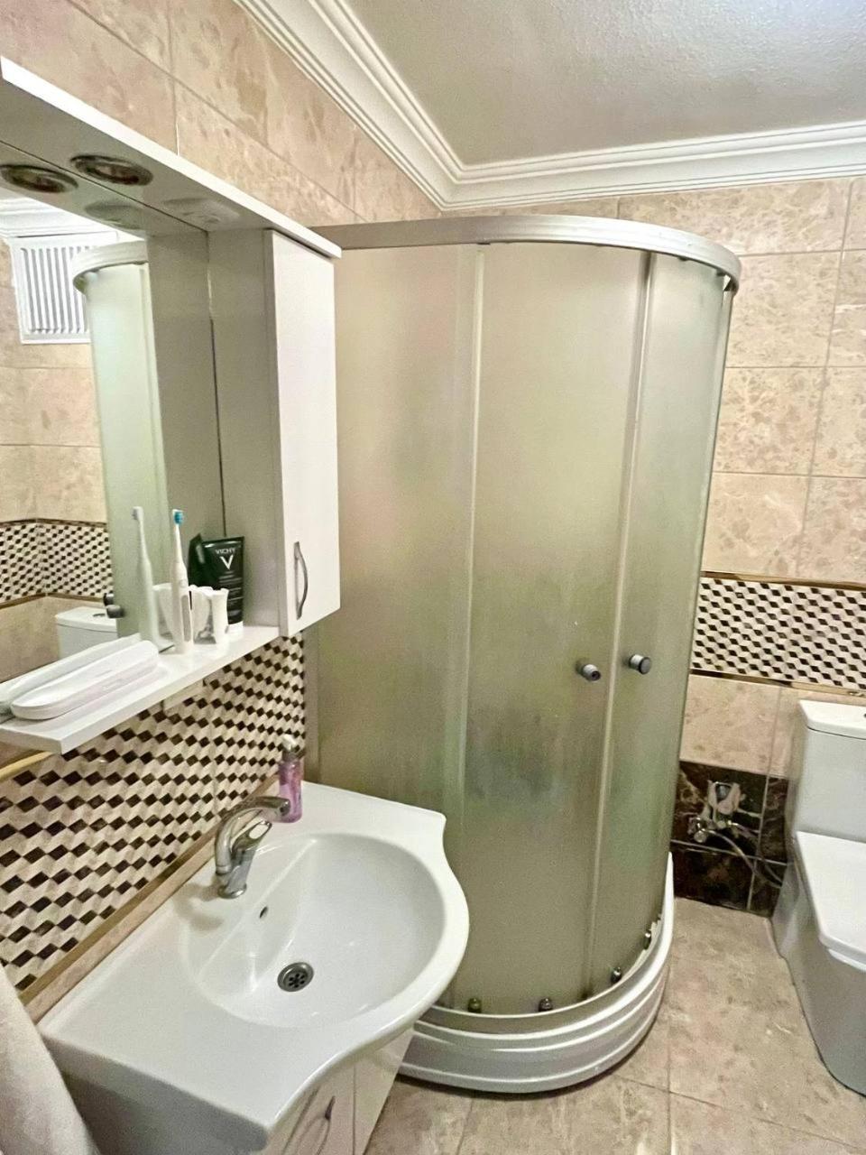 Halic Apartment *